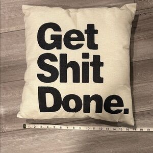 Motivational Throw Pillow in Black and Cream